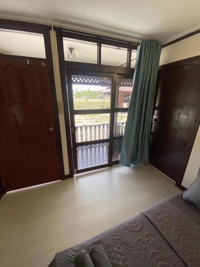 Tts Staycation Chalet Kampung Penarik Exteriér fotografie